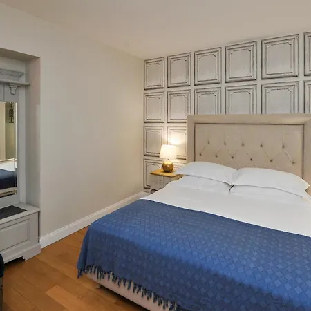 The Duke Luxury Отель типа 