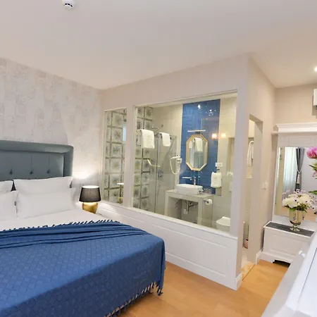 The Duke Luxury Отель типа 