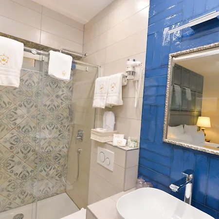 The Duke Luxury Отель типа 