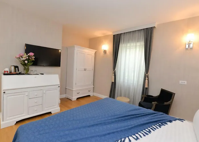 The Duke Luxury Bed & Breakfast Split