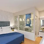 The Duke Luxury Split